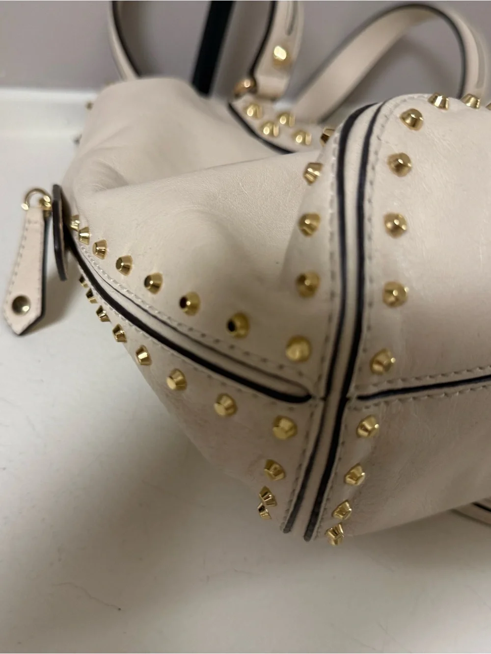 Vintage 2004 Michael Kors Aster Re-edition Ivory Leather Shoulder Bag Gold Studs